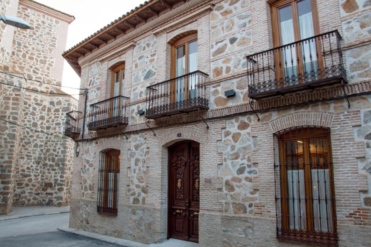 La Casa Del Medico Hosteria Rural Urda Exterior photo
