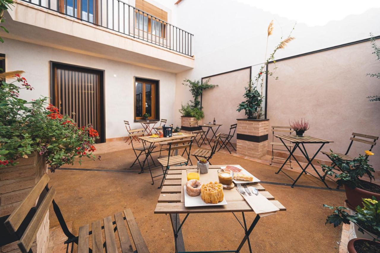 La Casa Del Medico Hosteria Rural Urda Exterior photo